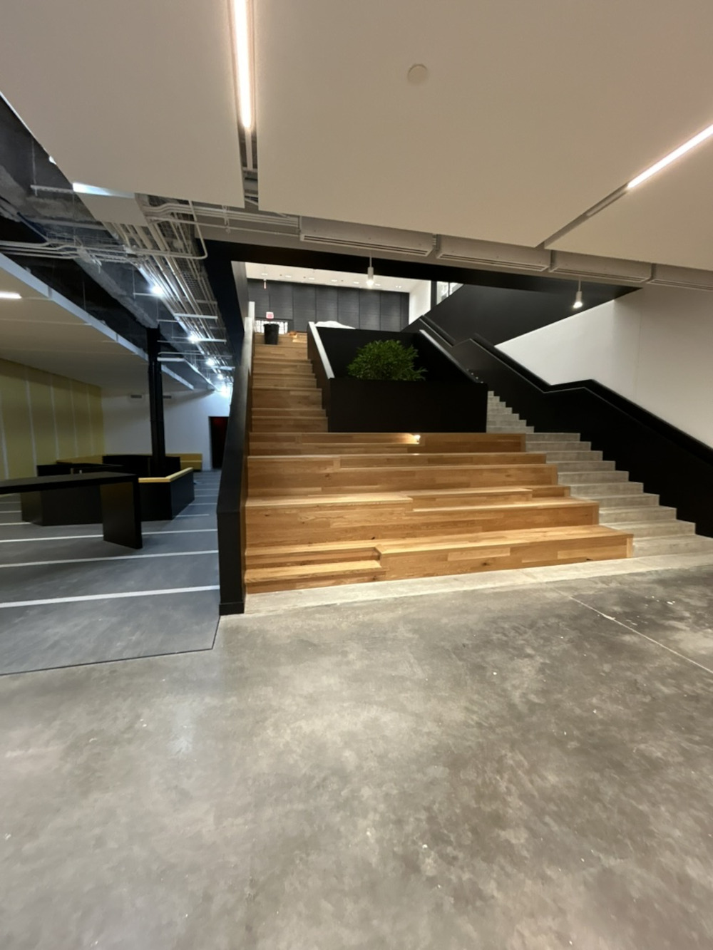 IL_EPA_Reno_Sears_Main_Staircase_Large_Photo